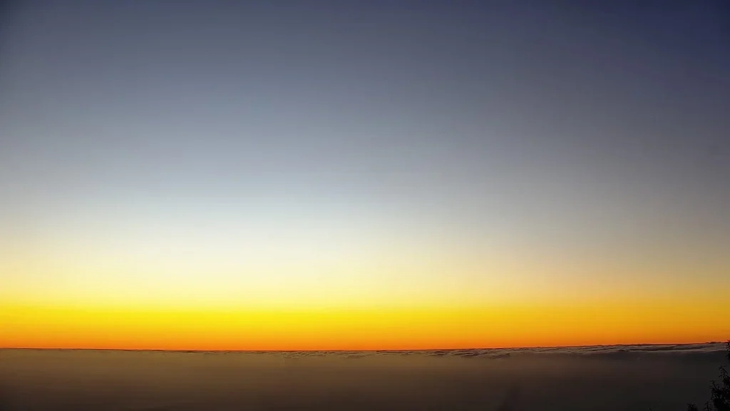 Sunset above the cloud inversion layer, La Palma observatory